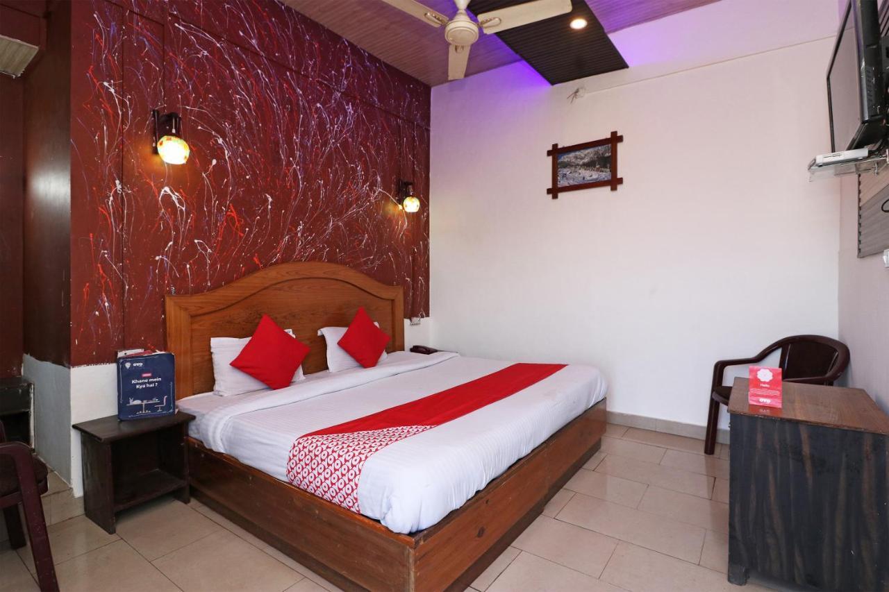 Oyo 80678 Shreenath Residency New Delhi Exterior photo