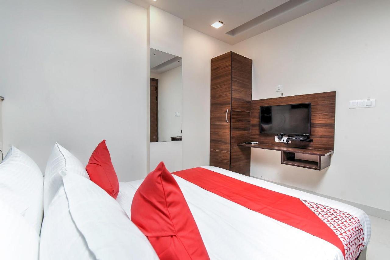 Oyo 80678 Shreenath Residency New Delhi Exterior photo