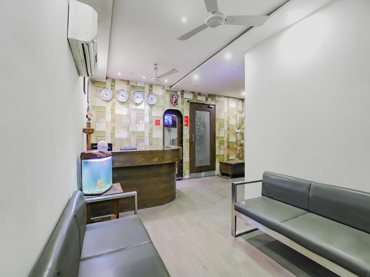 Oyo 80678 Shreenath Residency New Delhi Exterior photo